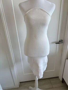 ALEXIS Ribbed Strapless Knit Dress